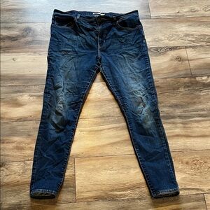 Levi's Dark Blue Women's 721 Skinny Jeans